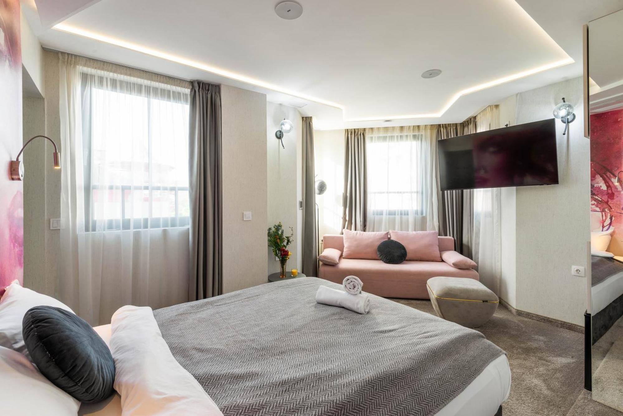 Aurora Hills Hotel Plovdiv Luaran gambar