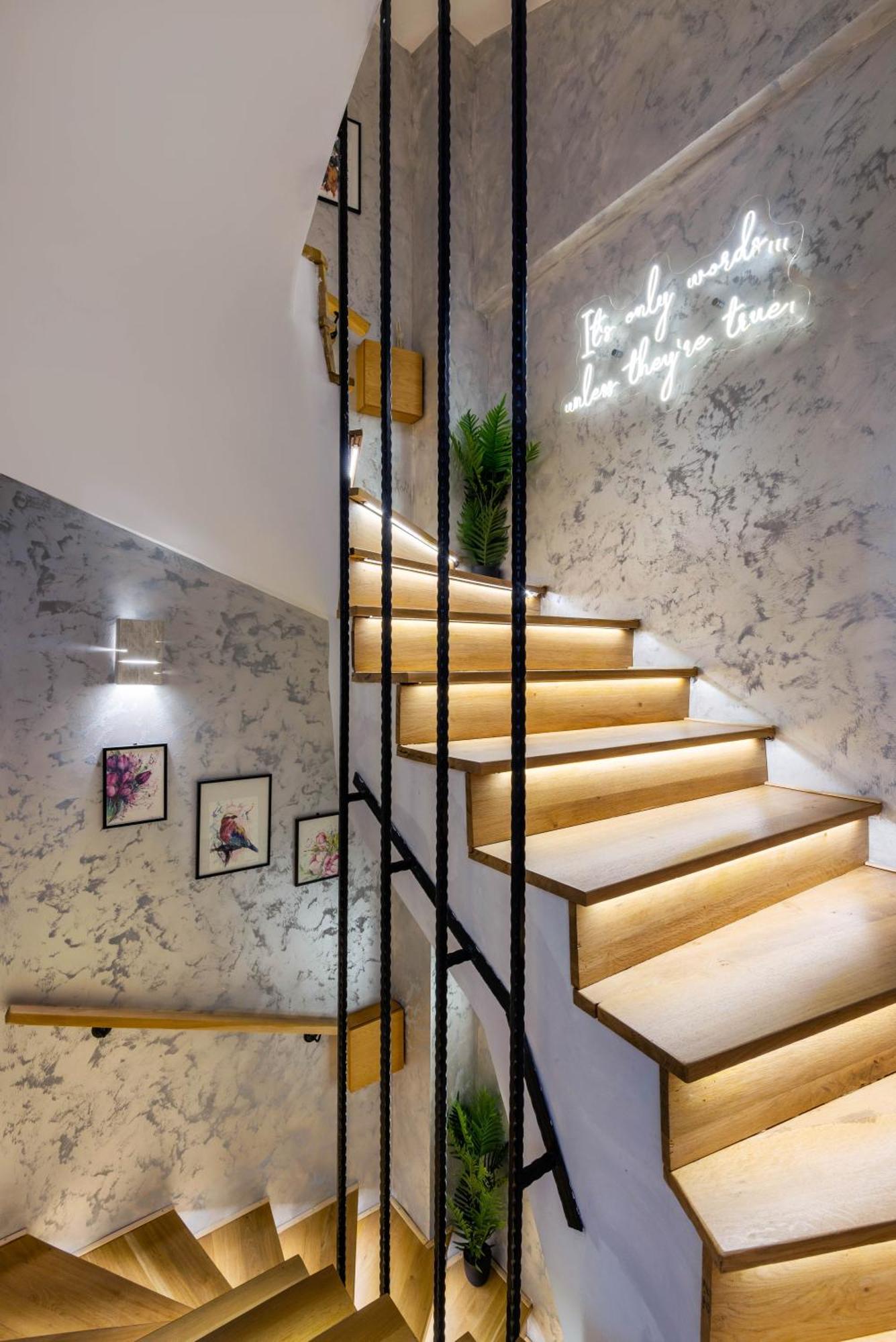 Aurora Hills Hotel Plovdiv Luaran gambar
