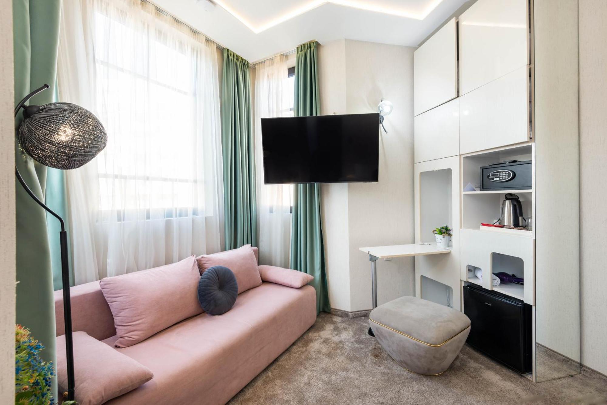 Aurora Hills Hotel Plovdiv Luaran gambar
